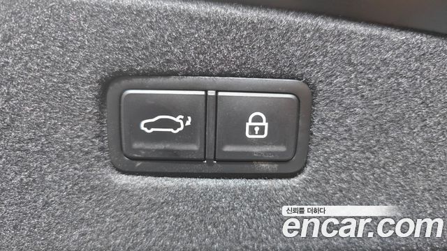 Kia K8 2.5 Gasoline 2WD Noblesse 2023 — фото 20