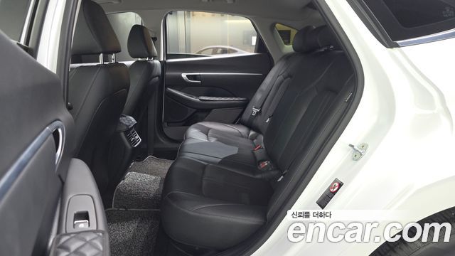 Hyundai Sonata (DN8) 2.0 Premium 2020 — фото 12