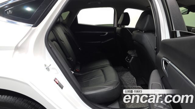 Hyundai Sonata (DN8) 2.0 Premium 2020 — фото 26