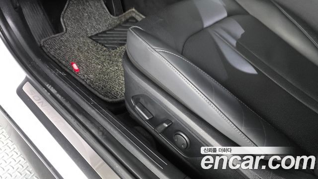 Hyundai Sonata (DN8) 2.0 Premium 2020 — фото 27