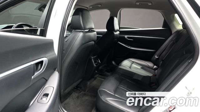 Hyundai Sonata (DN8) 2.0 LPG(rental car) Smart 2020 — фото 11