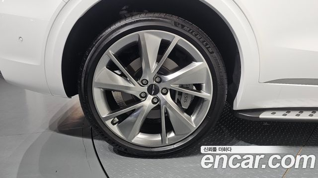 Genesis GV70 2.5T Gasoline 2WD 2025 — фото 5