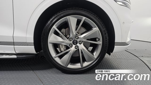 Genesis GV70 2.5T Gasoline 2WD 2025 — фото 21