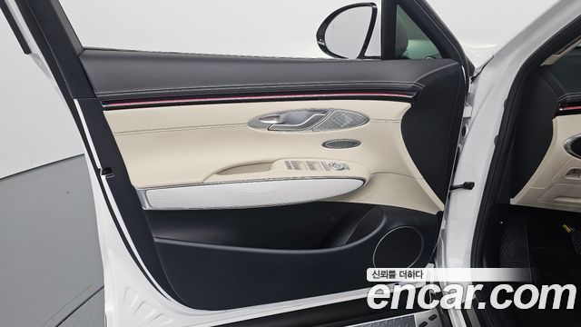 Genesis GV70 2.5T Gasoline 2WD 2025 — фото 24