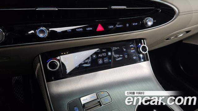 Genesis GV70 2.5T Gasoline 2WD 2025 — фото 34