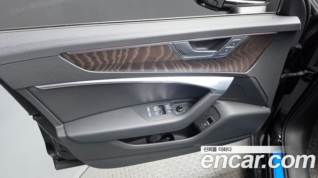 Audi A6 (C8) 45 TFSI Quattro Premium 2020 — фото 24