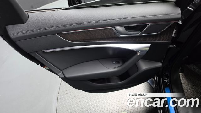 Audi A6 (C8) 45 TFSI Quattro Premium 2020 — фото 25
