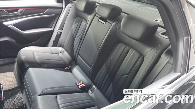 Audi A6 (C8) 45 TFSI Quattro Premium 2020 — фото 30