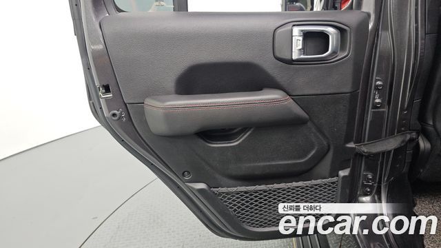 Jeep Wrangler (JL) 2.0 Rubicon Power Top 4Door 2021 — фото 25
