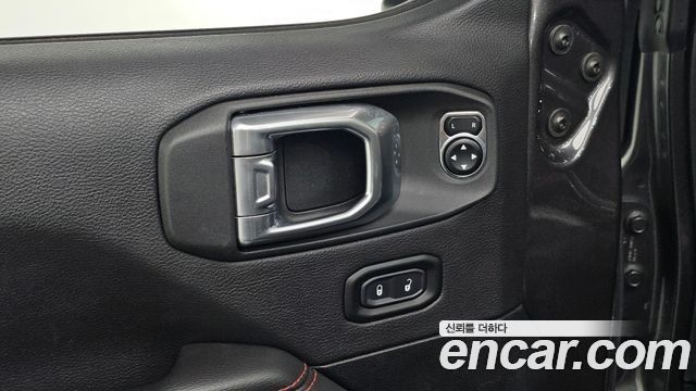 Jeep Wrangler (JL) 2.0 Rubicon Power Top 4Door 2021 — фото 34