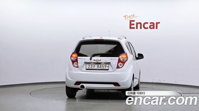 Chevrolet Spark Spark S LT 2014 — фото 4