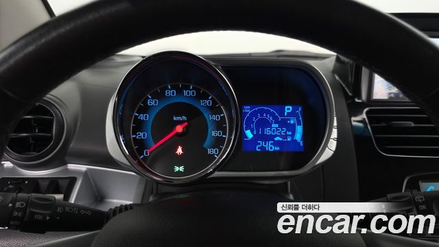Chevrolet Spark Spark S LT 2014 — фото 8