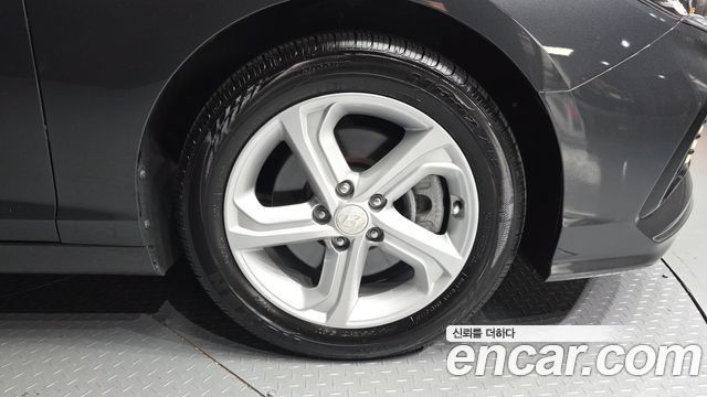 Hyundai Sonata New Rise 2.0 Modern 2019 — фото 21