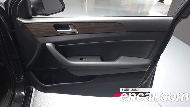Hyundai Sonata New Rise 2.0 Modern 2019 — фото 24