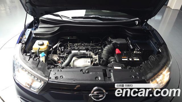 KG Mobility (SsangYong) Tivoli Diesel VX 2WD 2016 — фото 6