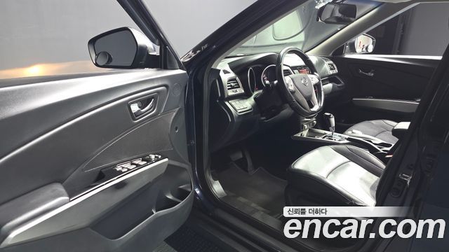 KG Mobility (SsangYong) Tivoli Diesel VX 2WD 2016 — фото 10