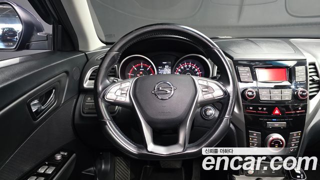 KG Mobility (SsangYong) Tivoli Diesel VX 2WD 2016 — фото 12
