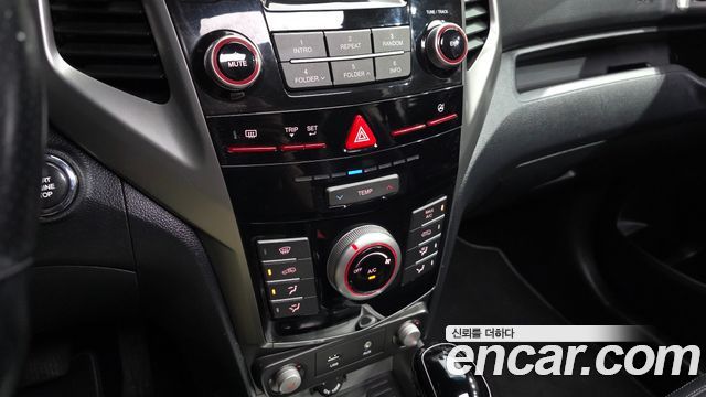 KG Mobility (SsangYong) Tivoli Diesel VX 2WD 2016 — фото 29