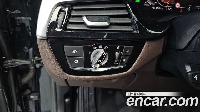 BMW 5 Series (G30) 520d Luxury Plus 2020 — фото 15