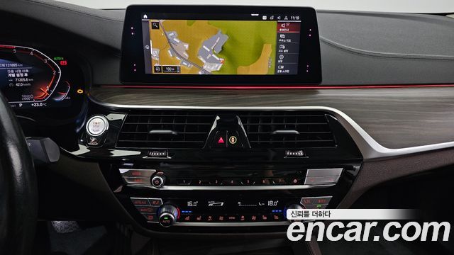 BMW 5 Series (G30) 520d Luxury Plus 2020 — фото 17
