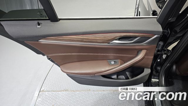 BMW 5 Series (G30) 520d Luxury Plus 2020 — фото 25