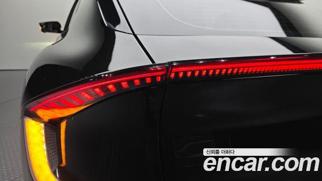 Kia EV6 Long Range Earth 2023 — фото 23