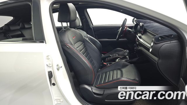 Kia K3 5Door GT Plus 2020 — фото 26