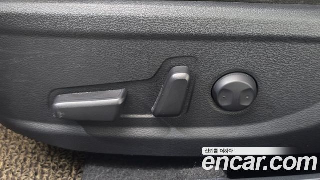 Kia K3 5Door GT Plus 2020 — фото 31