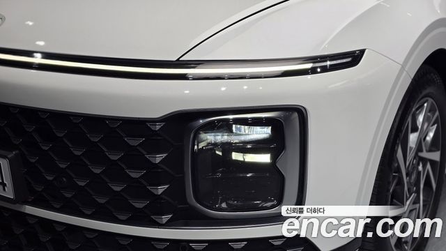 Hyundai Grandeur (GN7) 2,5 Gasoline 2WD Premium 2023 — фото 22