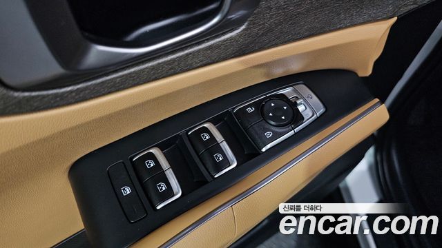 Kia Sorento (IV) HEV 1.6 2WD Prestige 2023 — фото 15