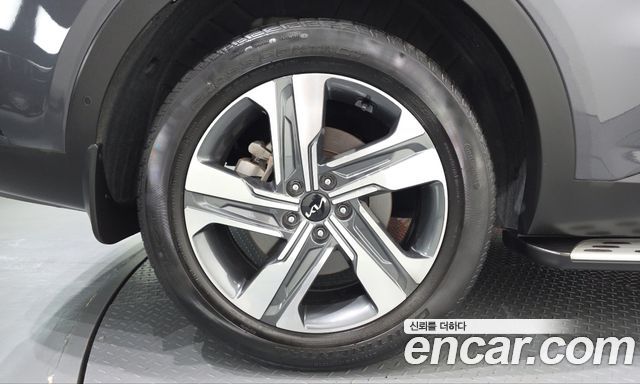 Kia Sorento (IV) HEV 1.6 2WD Signature 2023 — фото 5