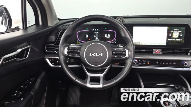 Kia Sportage (V) Diesel 2.0 2WD Nobleless 2023 — фото 12