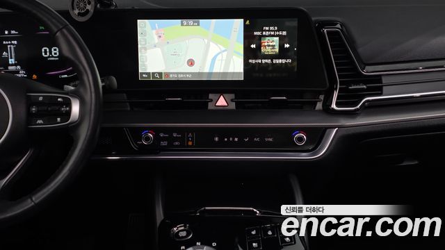 Kia Sportage (V) Diesel 2.0 2WD Nobleless 2023 — фото 13