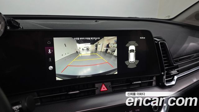 Kia Sportage (V) Diesel 2.0 2WD Nobleless 2023 — фото 14
