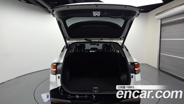 Kia Sportage (V) Diesel 2.0 2WD Nobleless 2023 — фото 20