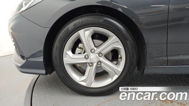 Hyundai Sonata New Rise 2.0 Smart Spicial 2019 — фото 5