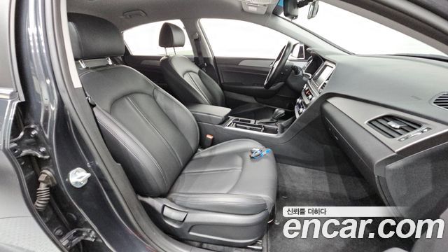 Hyundai Sonata New Rise 2.0 Smart Spicial 2019 — фото 12