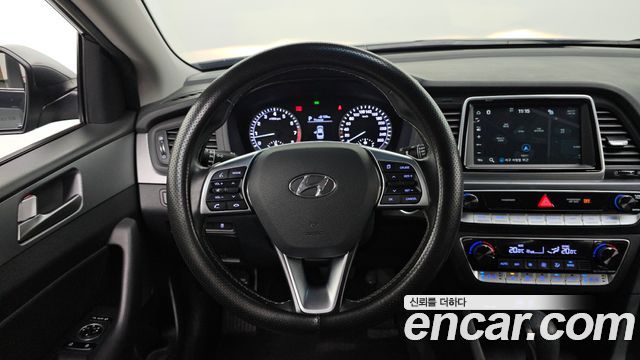 Hyundai Sonata New Rise 2.0 Smart Spicial 2019 — фото 13