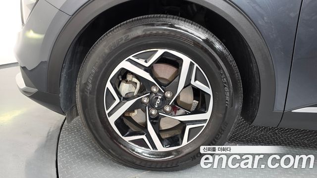 Kia Sportage (V) Gasoline 1.6 Turbo 2WD Prestige 2022 — фото 5
