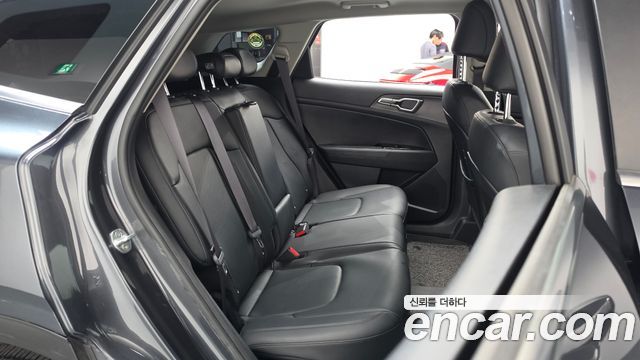 Kia Sportage (V) Gasoline 1.6 Turbo 2WD Prestige 2022 — фото 11