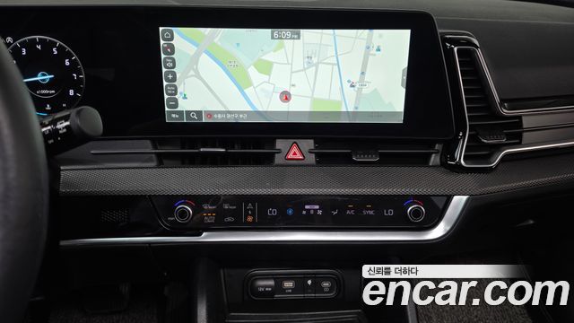 Kia Sportage (V) Gasoline 1.6 Turbo 2WD Prestige 2022 — фото 13