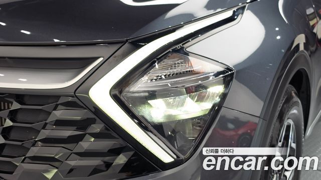 Kia Sportage (V) Gasoline 1.6 Turbo 2WD Prestige 2022 — фото 22