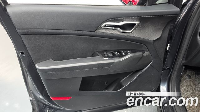 Kia Sportage (V) Gasoline 1.6 Turbo 2WD Prestige 2022 — фото 24