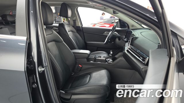Kia Sportage (V) Gasoline 1.6 Turbo 2WD Prestige 2022 — фото 26