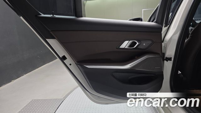 BMW 3 Series (G20) 330e M Sport 2021 — фото 25