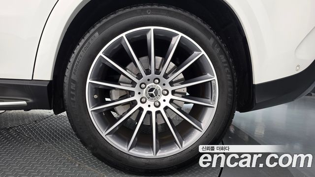 Mercedes-Benz GLE-Class (W167) GLE400d 4MATIC Coupe 2023 — фото 21
