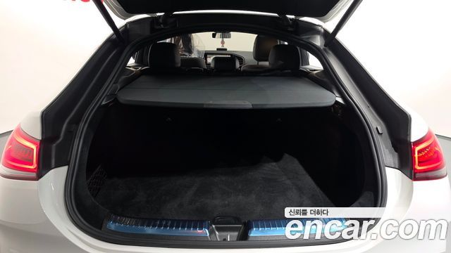 Mercedes-Benz GLE-Class (W167) GLE400d 4MATIC Coupe 2023 — фото 31