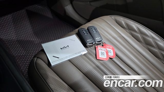 Kia K8 Hybrid Signature 2022 — фото 15
