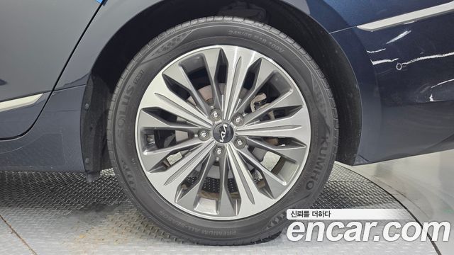 Kia K8 Hybrid Signature 2022 — фото 21