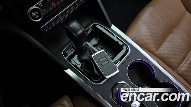 Renault Korea SM6 1.8 TCe Premiere 2022 — фото 9